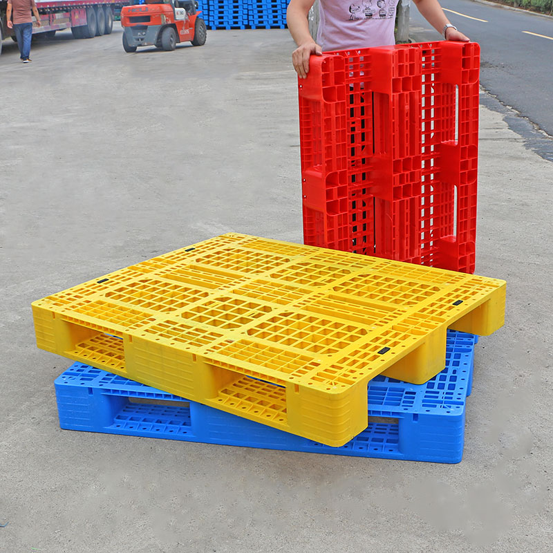 What do you know about plastic pallets?