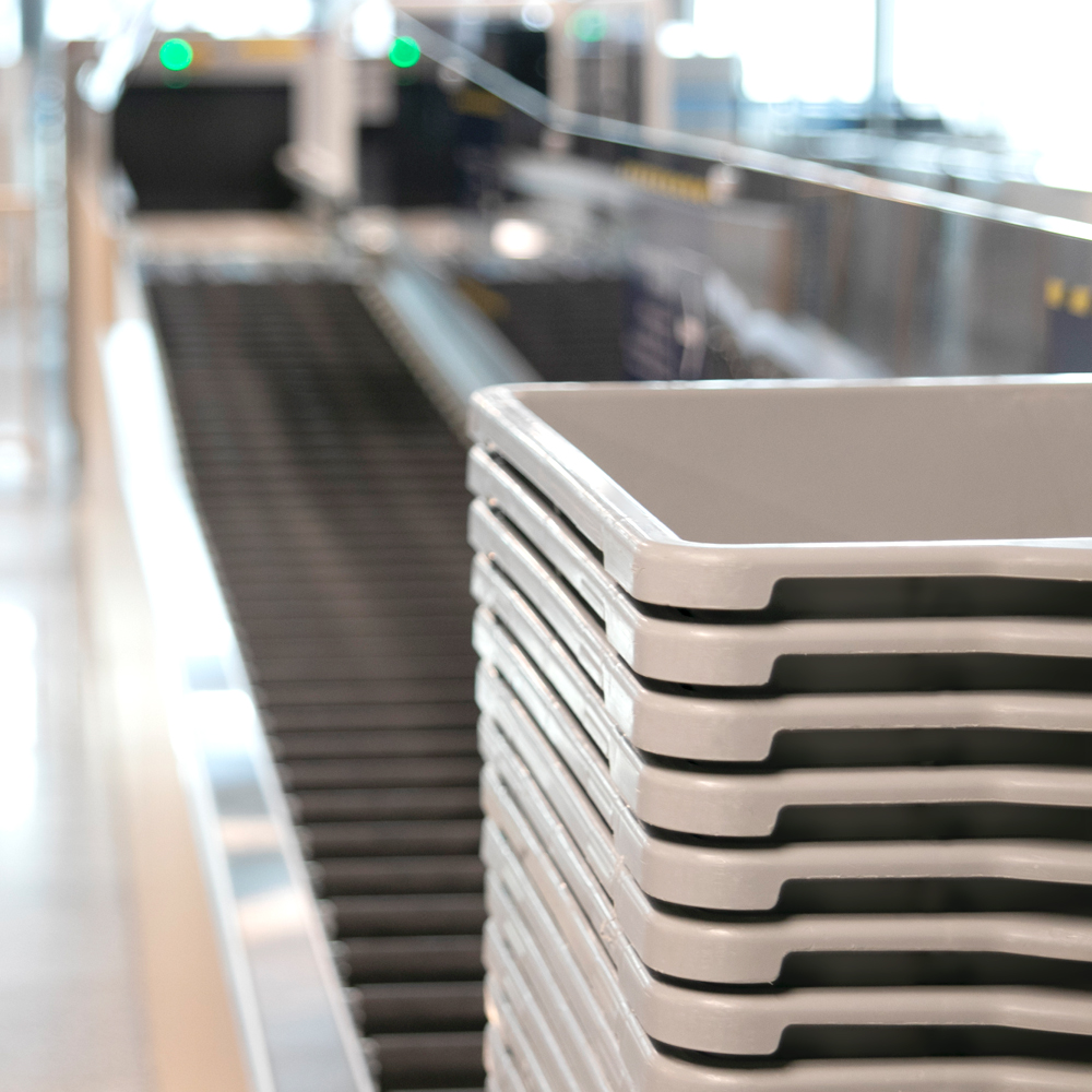 How to choose security tray for airport security check system
